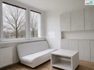 Pronájem bytu 1+1, Kolín - Kolín II, Rimavské Soboty, 29 m2
