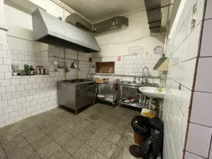 Pronájem restaurace, Praha - Košíře, Pod Kavalírkou, 130 m2