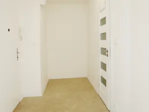 Pronájem bytu 1+kk, Praha - Žižkov, Hartigova, 36 m2