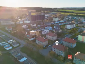 Prodej bytu 2+1, Radnice, Sídliště, 56 m2