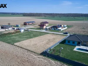 Prodej pozemku pro bydlení, Nechanice, 1004 m2