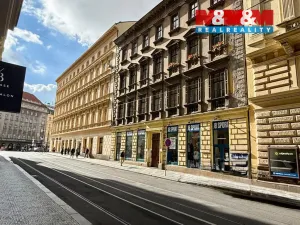 Pronájem bytu 2+kk, Praha - Nové Město, Dlážděná, 49 m2