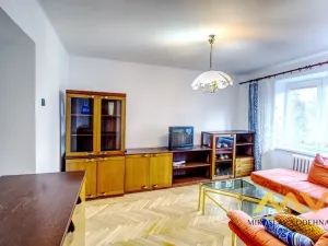 Pronájem bytu 2+1, Hradec Králové, Na Střezině, 55 m2