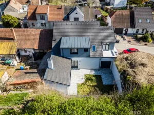 Prodej rodinného domu, Čejkovice, V Sadech, 180 m2