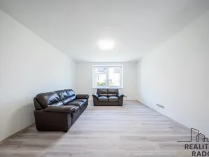 Prodej rodinného domu, Čejkovice, V Sadech, 180 m2