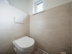 Prodej rodinného domu, Čejkovice, V Sadech, 180 m2