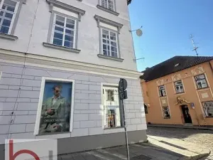 Pronájem obchodního prostoru, České Budějovice, Piaristická, 65 m2