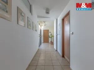 Prodej výrobních prostor, Česká Lípa, Dubická, 1182 m2