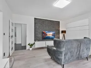 Prodej bytu 2+1, Liberec, Křížová, 62 m2