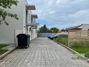 Pronájem bytu 2+kk, Veselí nad Moravou, náměstí 24. dubna, 55 m2