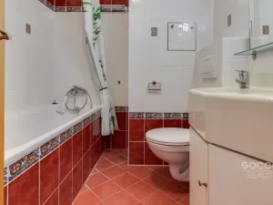Pronájem atypického bytu, Praha - Prosek, Na pokraji, 68 m2