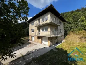 Prodej vícegeneračního domu, Stará Paka - Ústí, 300 m2