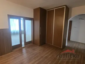 Pronájem bytu 3+1, Opava - Předměstí, Dostojevského, 108 m2