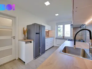 Prodej bytu 3+1, Šumperk, nám. Republiky, 93 m2