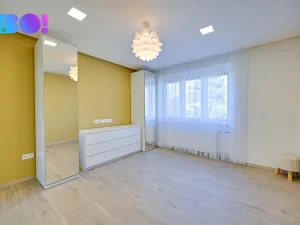 Prodej bytu 3+1, Šumperk, nám. Republiky, 93 m2