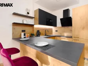 Prodej bytu 5+kk, Karlovy Vary, Sadová, 193 m2