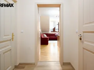 Prodej bytu 5+kk, Karlovy Vary, Sadová, 193 m2