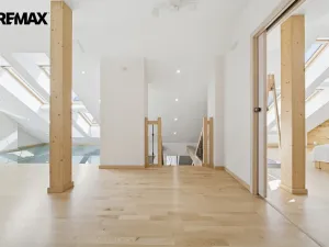 Prodej bytu 5+kk, Karlovy Vary, Sadová, 193 m2