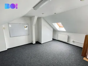 Pronájem kanceláře, Praha, Žerotínova, 57 m2