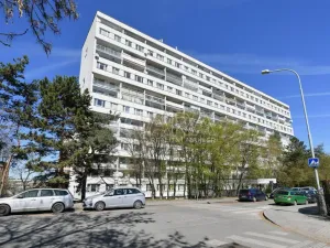 Prodej bytu 2+kk, Praha - Krč, Hurbanova, 39 m2