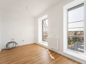 Prodej bytu 3+1, Brno - Židenice, Bubeníčkova, 74 m2