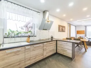 Prodej rodinného domu, Rožmitál pod Třemšínem - Zalány, 180 m2