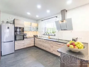 Prodej rodinného domu, Rožmitál pod Třemšínem - Zalány, 180 m2