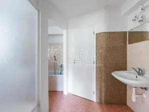 Prodej rodinného domu, Žandov - Radeč, 250 m2