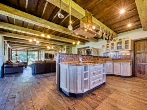 Prodej rodinného domu, Vrchlabí - Hořejší Vrchlabí, 429 m2