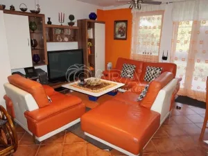 Prodej rodinného domu, Hrochův Týnec, Zámecká, 115 m2