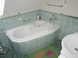 Prodej rodinného domu, Hrochův Týnec, Zámecká, 115 m2