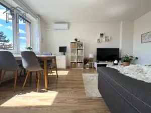 Pronájem bytu 2+kk, Drnholec, Wolkerova, 50 m2