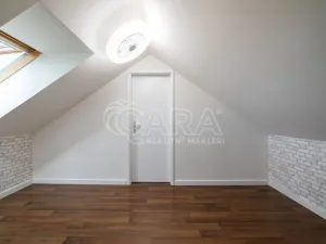 Prodej bytu 5+kk, Holubice, Za Dvorem, 117 m2