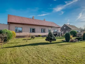 Prodej rodinného domu, Pržno, 197 m2