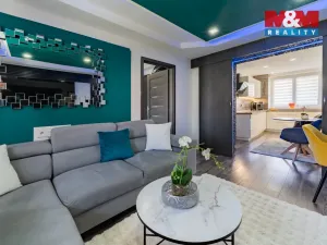 Prodej bytu 2+1, Ostrov, Šafaříkova, 55 m2