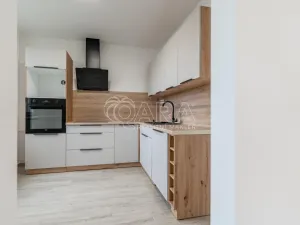 Prodej bytu 3+1, Ostrava - Dubina, Jaromíra Matuška, 66 m2