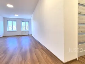 Pronájem bytu 2+kk, Písek - Pražské Předměstí, V Portyči, 65 m2