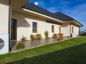 Prodej rodinného domu, Jesenice, Papoušková, 347 m2