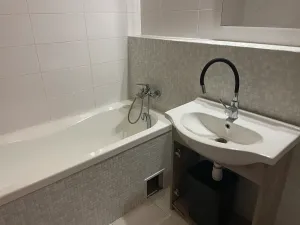 Pronájem bytu 2+kk, Praha - Michle, V dolině, 50 m2