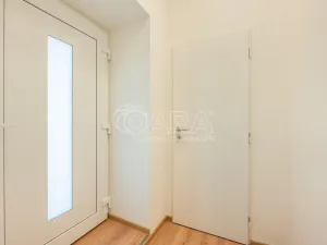 Pronájem obchodního prostoru, Buštěhrad, Žižkova, 31 m2