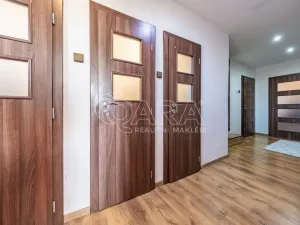 Prodej rodinného domu, Měrunice - Žichov, 186 m2