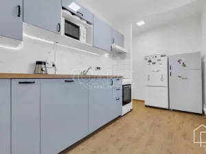 Prodej bytu 2+1, Praha - Záběhlice, Choratická, 58 m2