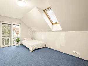 Prodej rodinného domu, Hostivice, Vodňanského, 195 m2