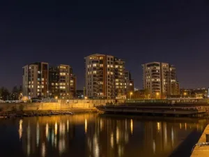 Pronájem bytu 2+kk, Praha - Holešovice, Sanderova, 63 m2