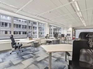 Pronájem kanceláře, Praha - Dejvice, Evropská, 236 m2