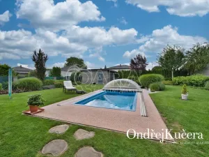 Prodej rodinného domu, Kostelec nad Labem, K Jahodovce, 140 m2