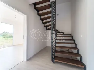 Prodej rodinného domu, Sibřina, Žitná, 124 m2