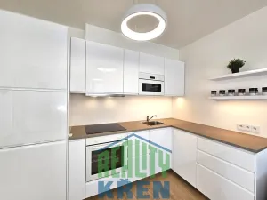 Pronájem bytu 2+kk, Praha - Hlubočepy, Fabiánové, 41 m2