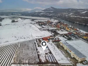 Prodej komerčního pozemku, Mlékojedy, 1000 m2