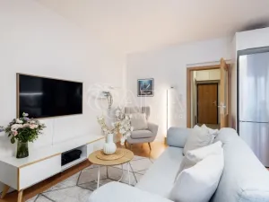 Prodej bytu 3+kk, Praha - Uhříněves, V kuťatech, 66 m2